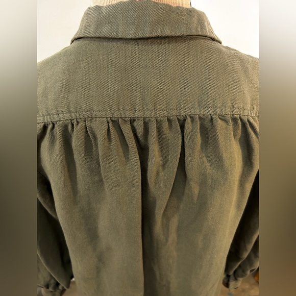 Frame Linen Blend Minimalist Popover Top Faded Militia Green size XS - Picture 6 of 10